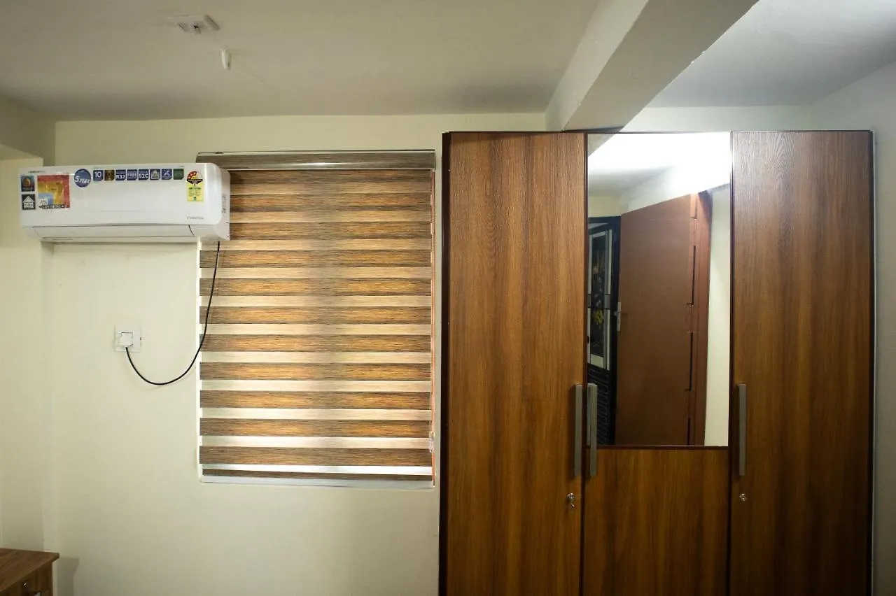 Salalah Enclave - 3 Ac Bedroom House At Vytilla, Kochi Holiday home